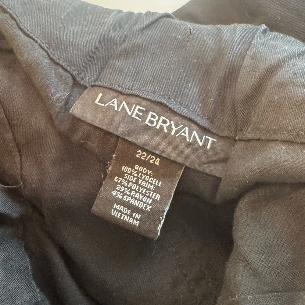 Lane Bryant Black Pants w/ Side Zipper & Houndstooth Detail - Size 22/24 - Picture 12 of 13